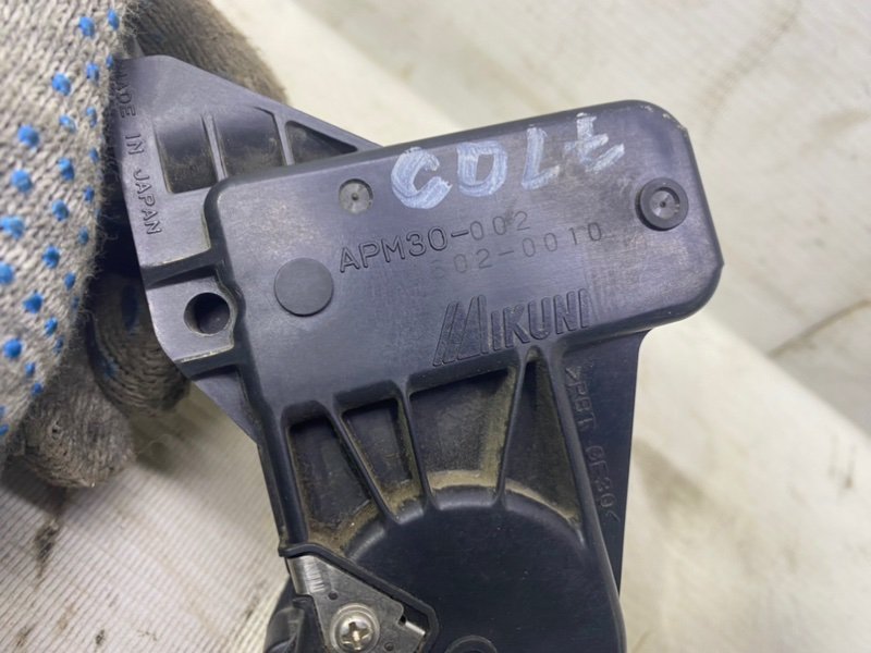 Педаль газа Mitsubishi Colt 2004 Z3