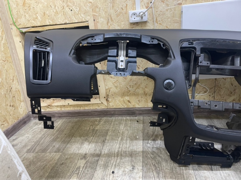 Торпедо Kia Ceed 2007 ED