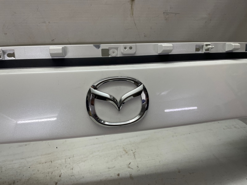 Накладка крышки багажника Mazda CX-9 TC