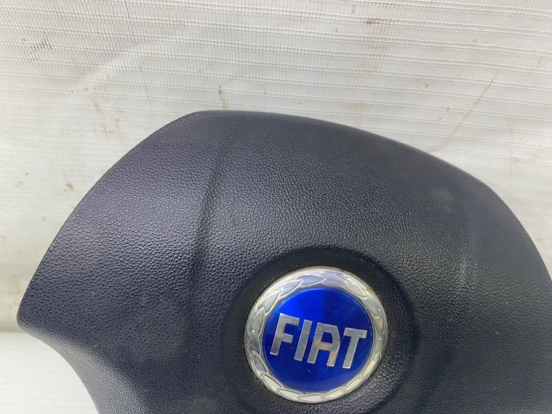 Подушка безопасности в руль Fiat Punto 2007
