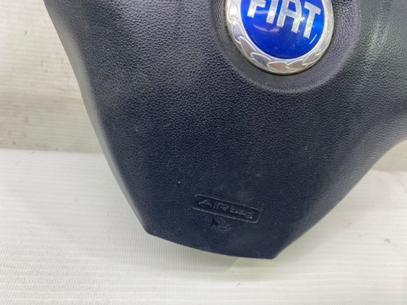 Подушка безопасности в руль Fiat Punto 2007