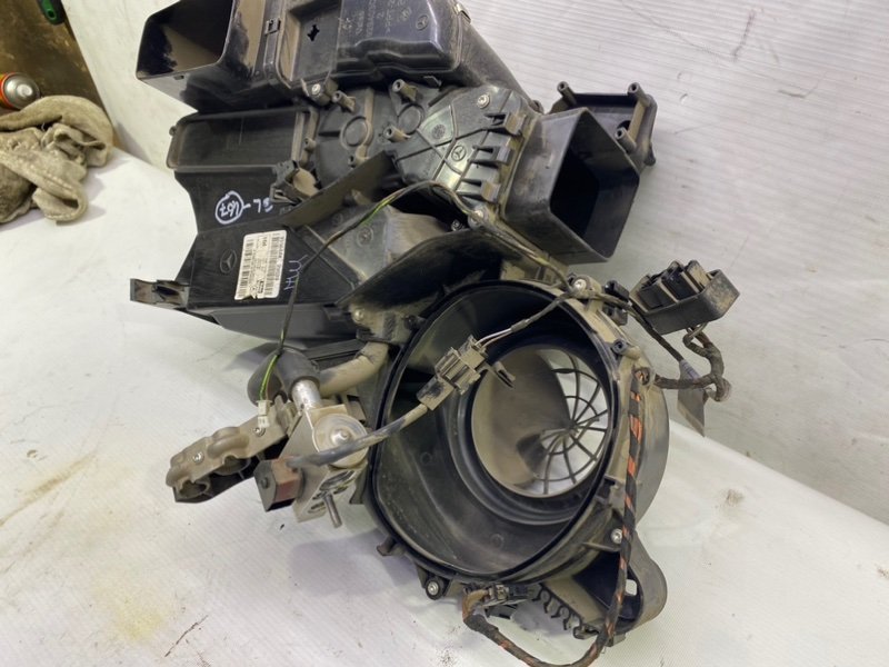 Корпус отопителя Mercedes-Benz GL-Class 2007 X164