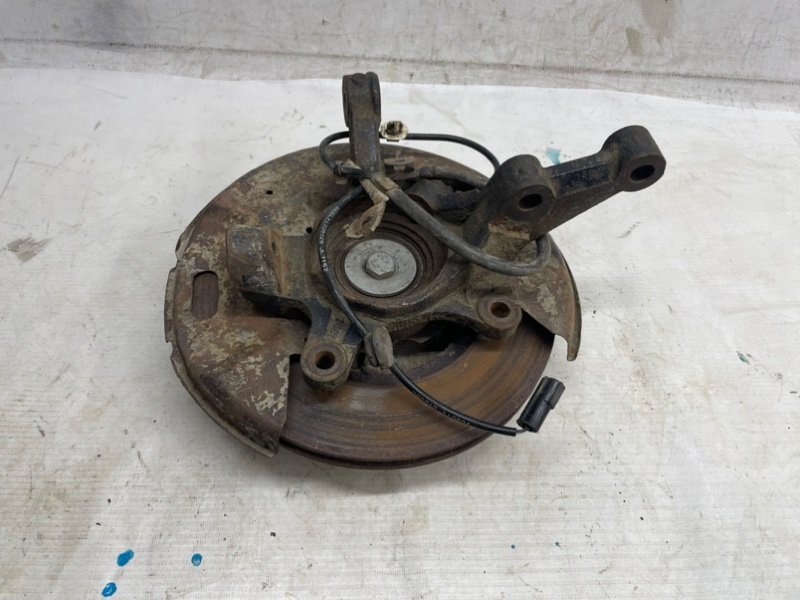 Кулак поворотный Geely MK 2010 LG1