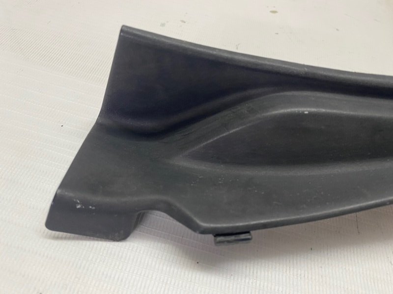 Уголок жабо Nissan Almera 2015 G15