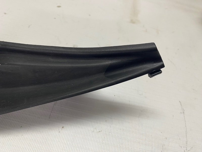 Уголок жабо Nissan Almera 2015 G15
