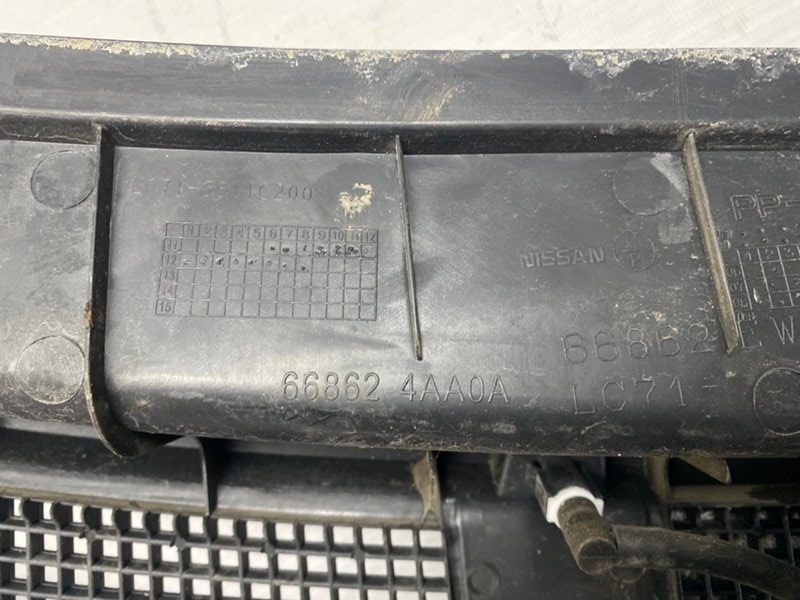 Жабо Nissan Almera 2015 G15