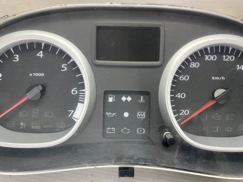 Панель приборов Renault Duster 2013