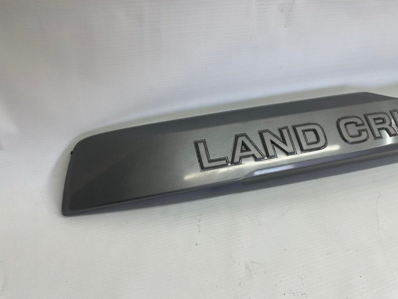 Накладка багажника Toyota Land Cruiser Prado 2022