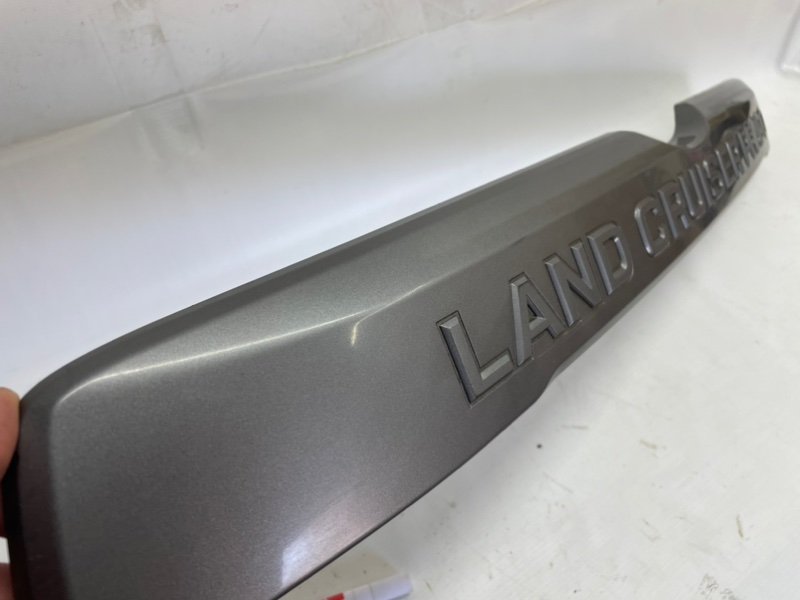 Накладка багажника Toyota Land Cruiser Prado 2022