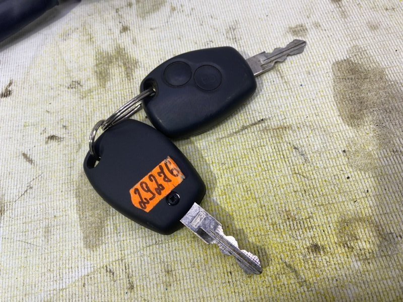 Замок зажигания Renault Duster 2013