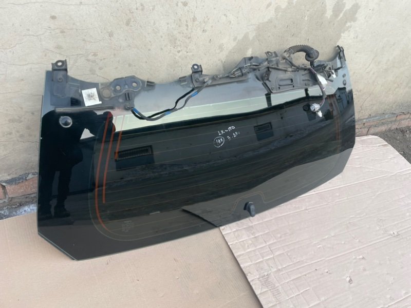 Стекло крышки багажника Toyota Land Cruiser Prado 2022