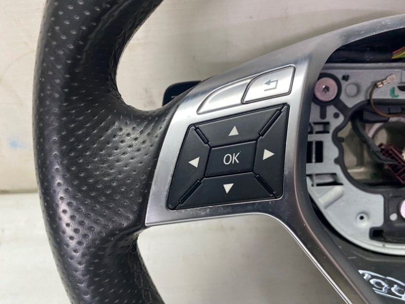 Рулевое колесо Mercedes-Benz E-Class 2014 W212