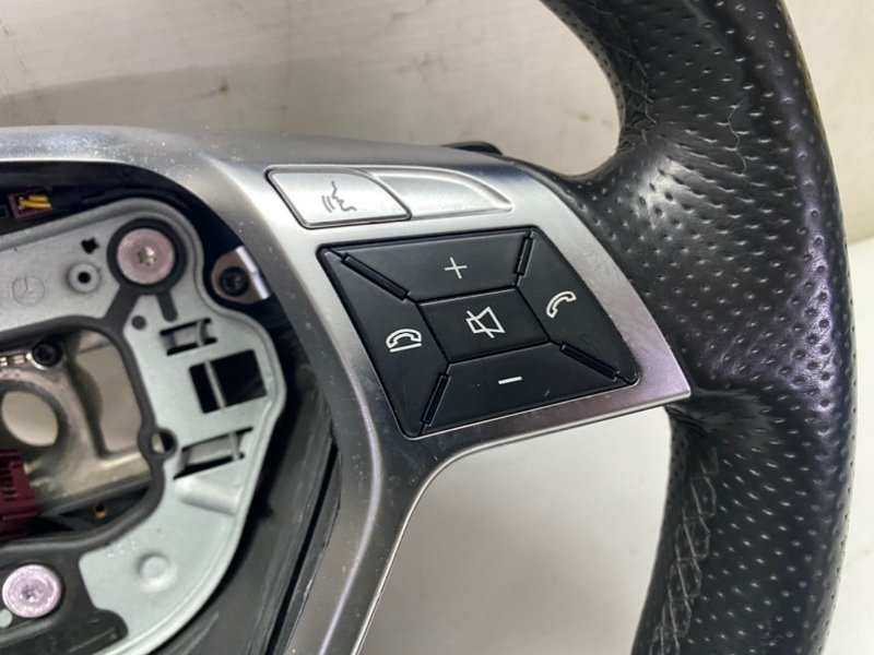 Рулевое колесо Mercedes-Benz E-Class 2014 W212