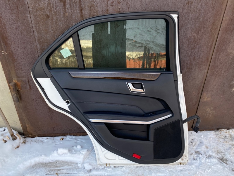 Дверь Mercedes-Benz E-Class 2014 W212
