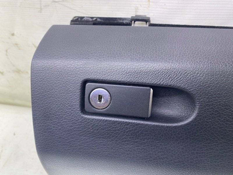 Бардачок Mercedes-Benz E-Class 2014 W212