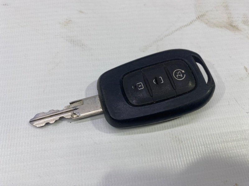 Замок зажигания Renault Duster 2019
