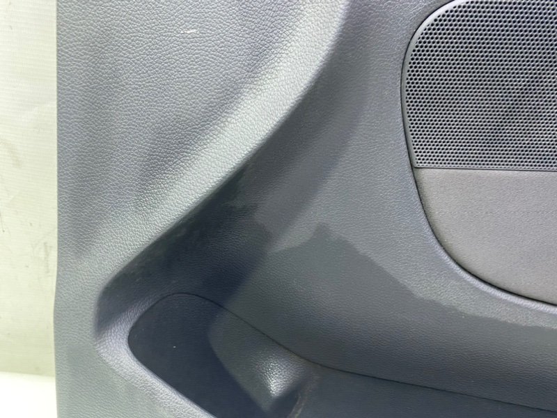 Обшивка двери Volkswagen Jetta 2007 1K2