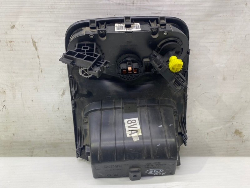 Блок управления климатом Kia Rio 2010