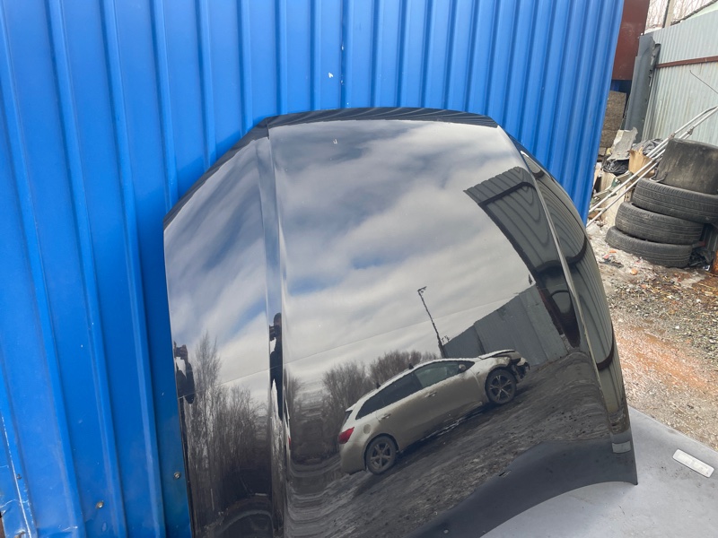 Капот Audi Q8 2021