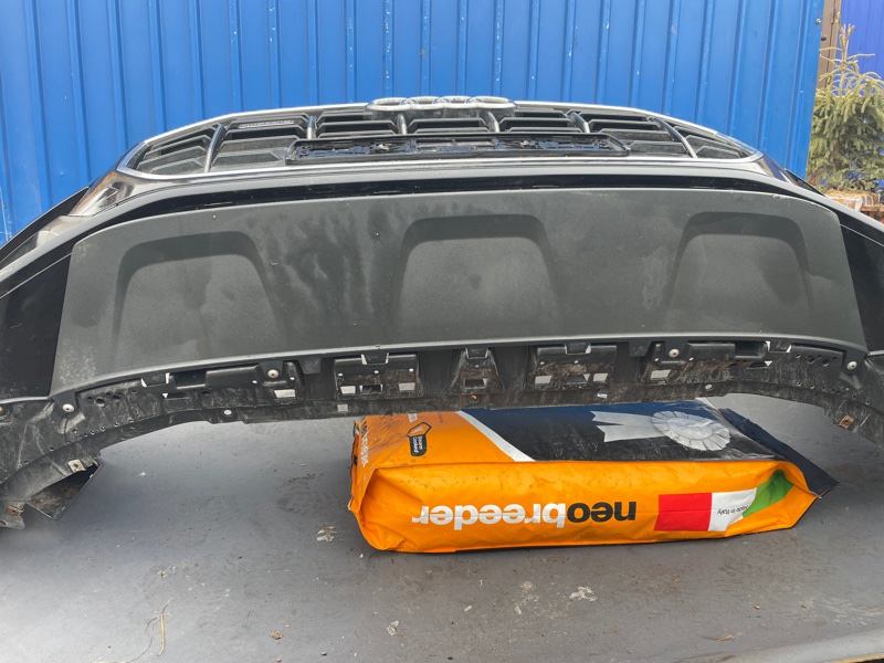 Бампер Audi Q8 2021
