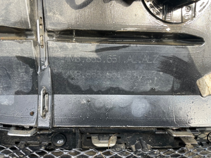 Бампер Audi Q8 2021