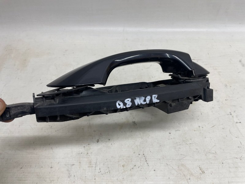 Ручка двери наружная Audi Q8 2021