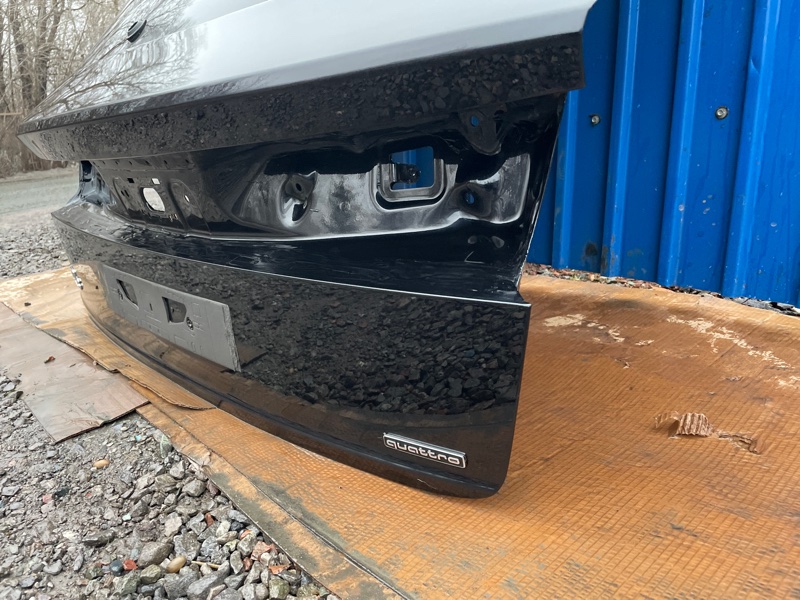 Крышка багажника Audi Q8 2021