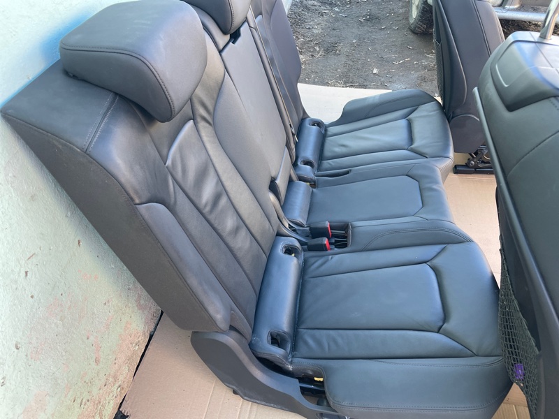 Сиденье Audi Q8 2021