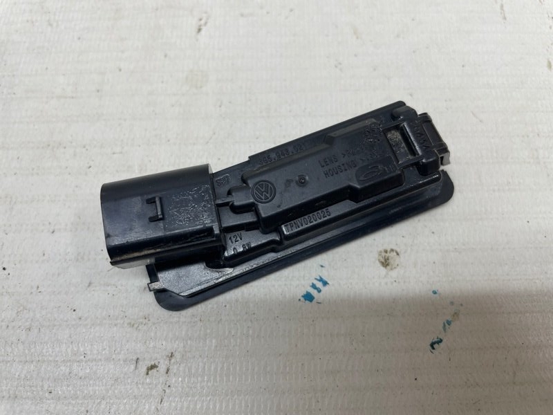 Подсветка номера Audi Q8 2021