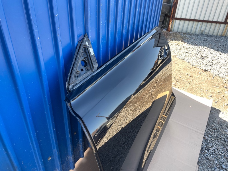 Дверь Audi Q8 2021