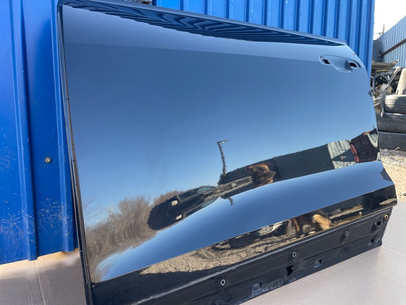 Дверь Audi Q8 2021