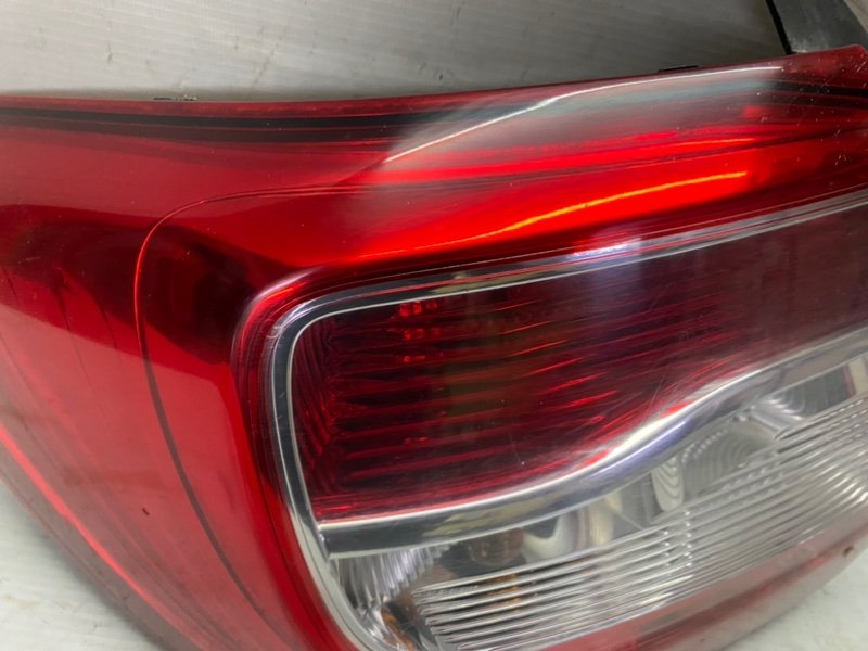 Фонарь Renault Logan 2018 L8