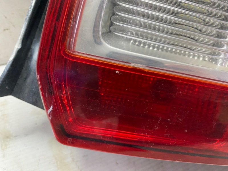 Фонарь Renault Logan 2018 L8