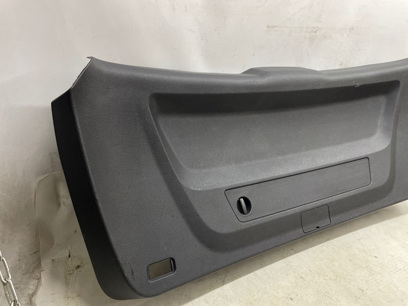 Обшивка багажника Audi Q8 2021