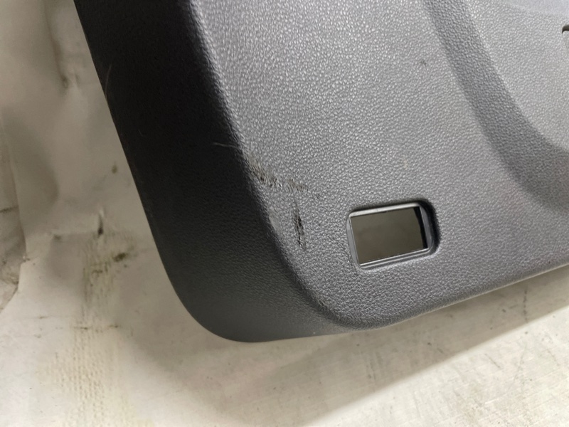 Обшивка багажника Audi Q8 2021