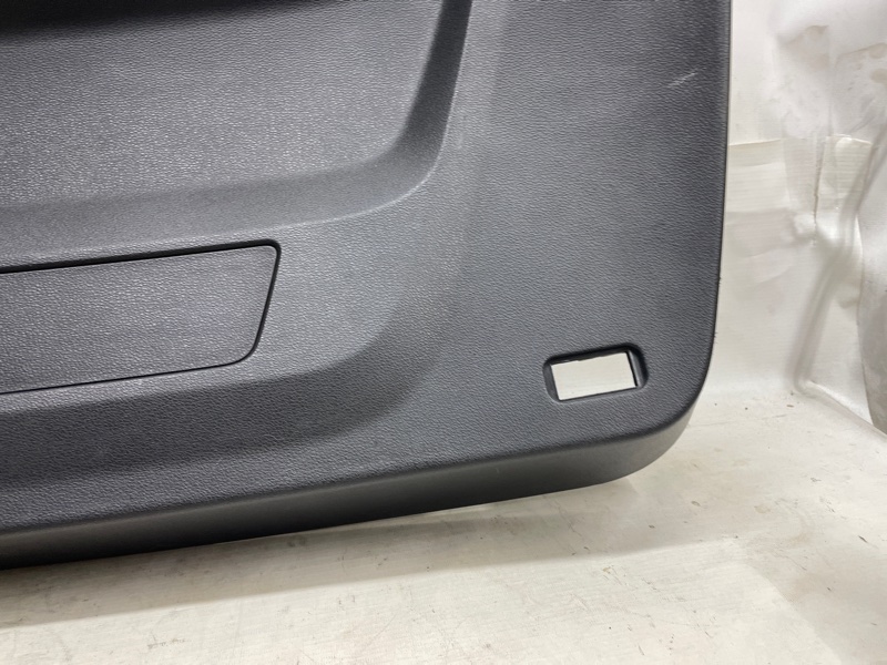 Обшивка багажника Audi Q8 2021