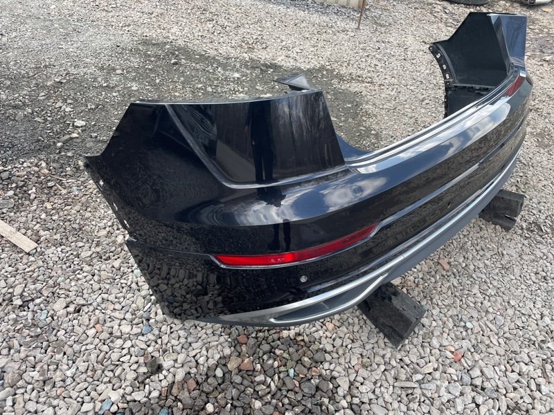 Бампер Audi Q8 2021