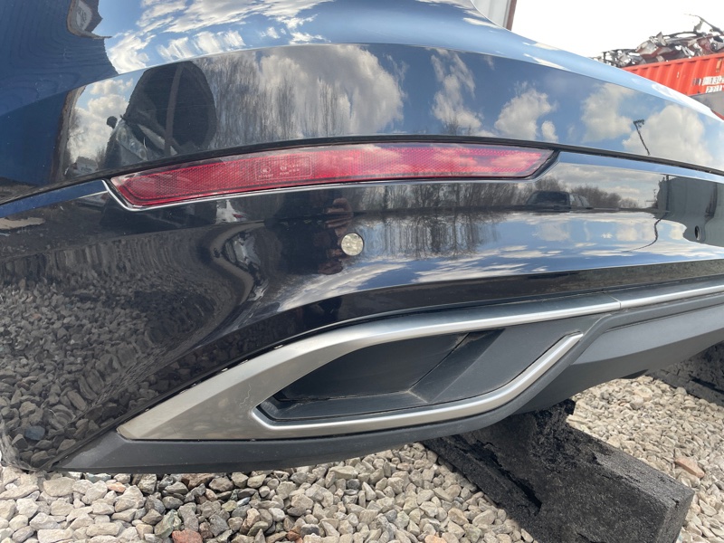 Бампер Audi Q8 2021