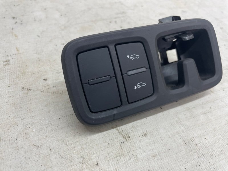 Блок кнопок Audi Q8 2021