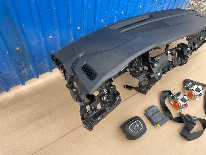 Безопасность в сборе Audi Q8 2021