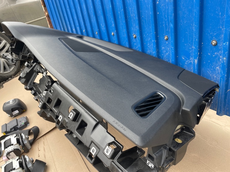 Безопасность в сборе Audi Q8 2021