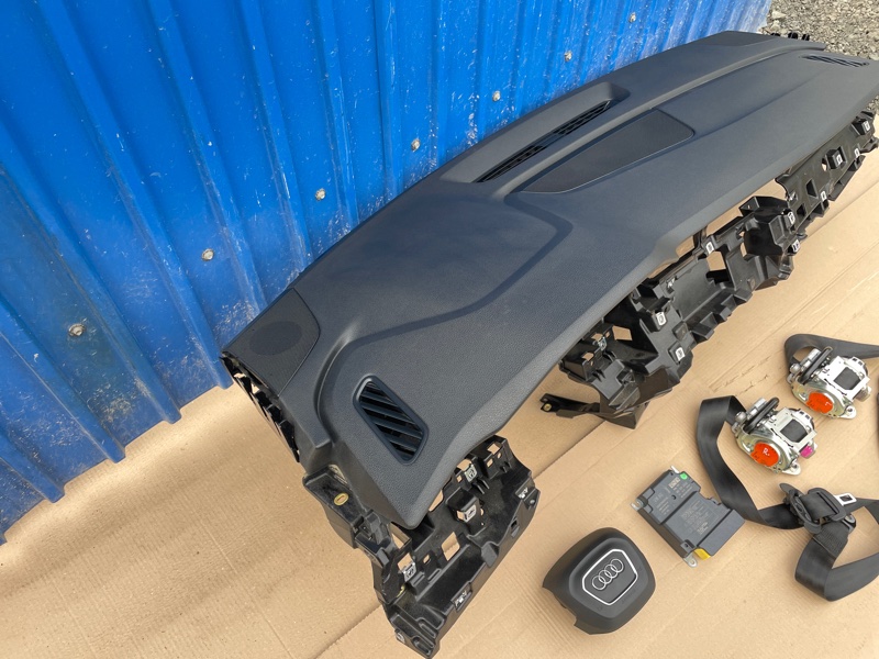Безопасность в сборе Audi Q8 2021