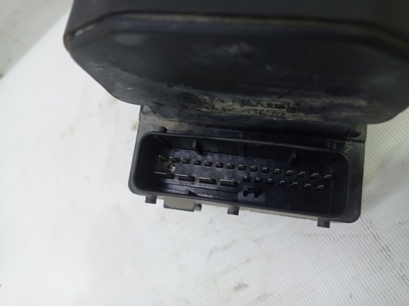 Блок ABS Nissan AVENIR 2000 W11