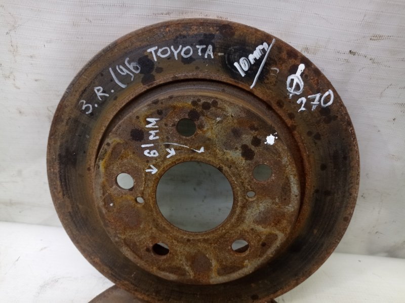 Тормозной диск Toyota Corolla 2014