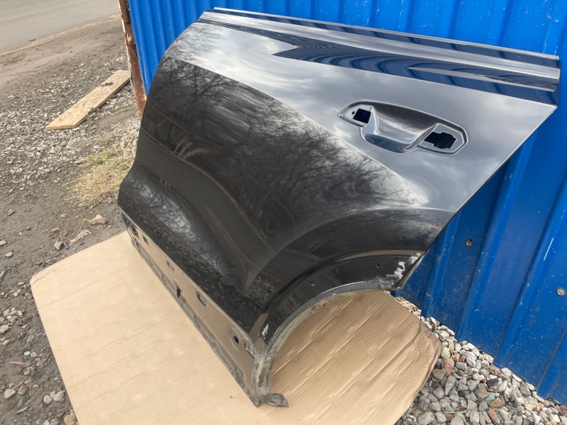 Дверь Audi Q8 2021
