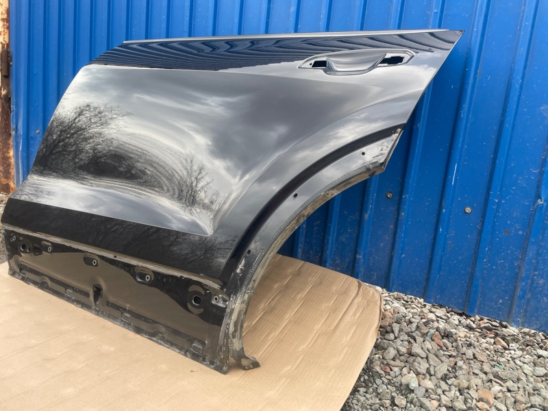 Дверь Audi Q8 2021