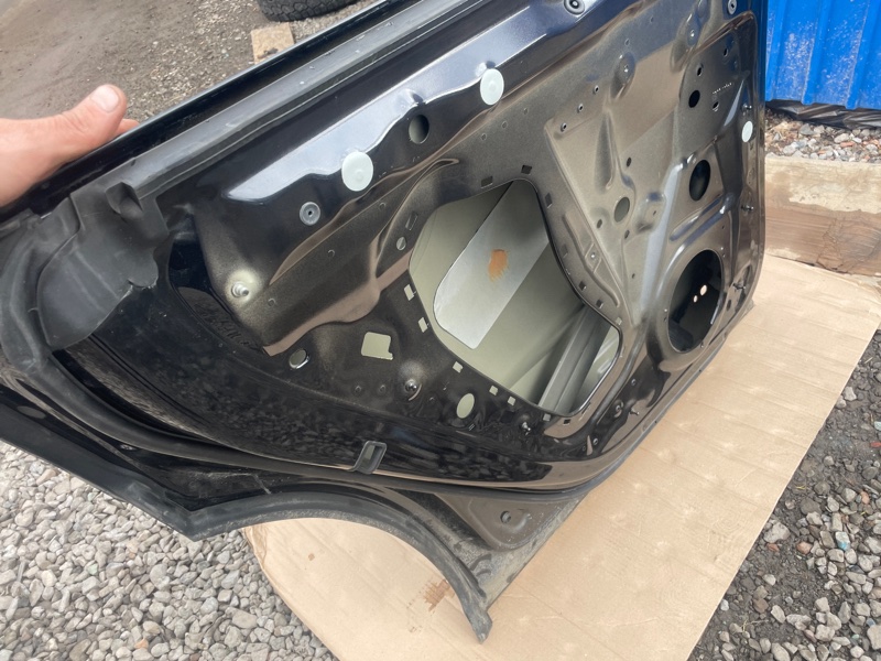Дверь Audi Q8 2021