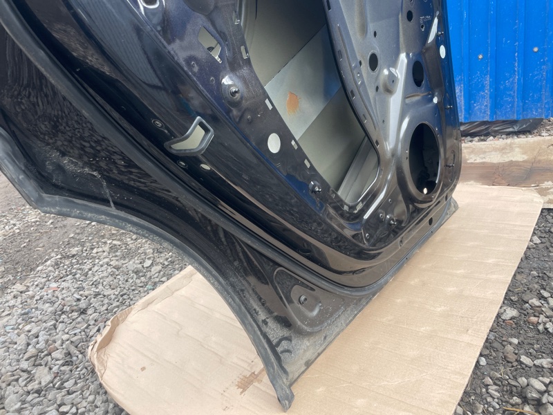 Дверь Audi Q8 2021