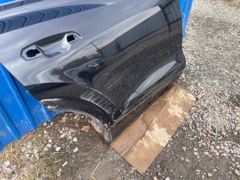 Дверь Audi Q8 2021