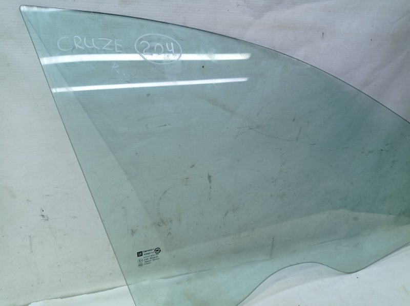 Стекло двери Chevrolet Cruze 2013
